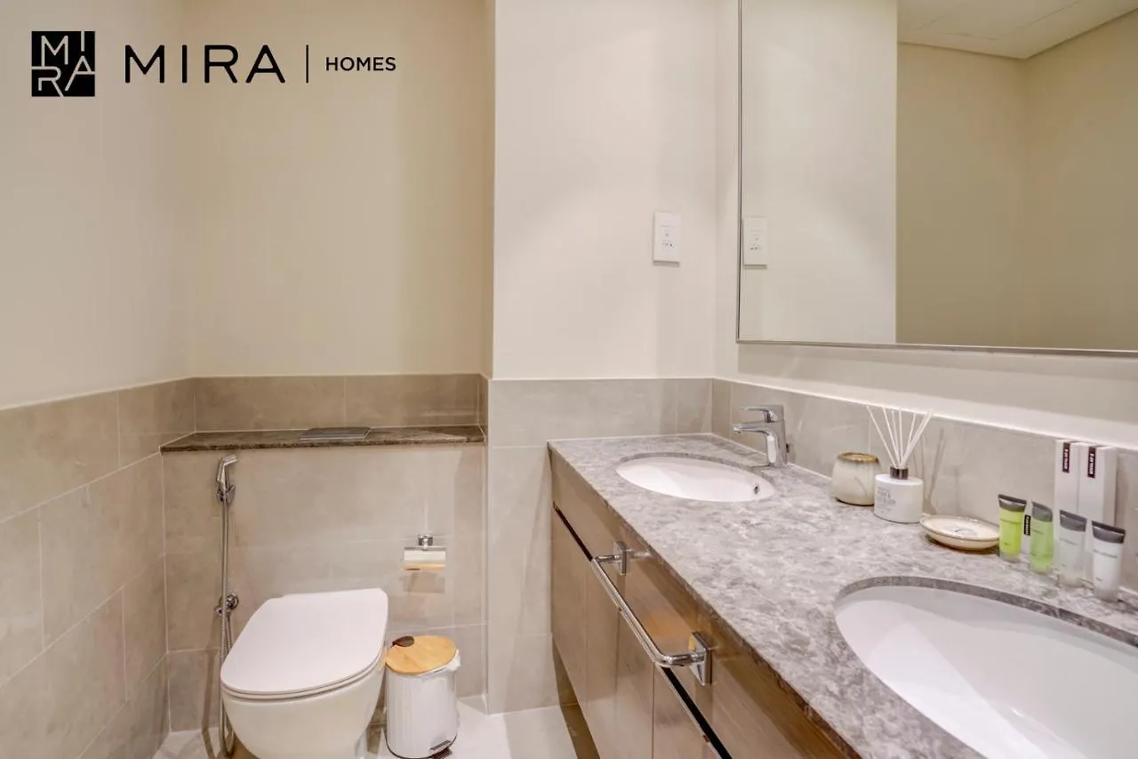 Mira Holiday Homes - Newly 1 Bedroom Plus Room With Sofa-Bed Near Dubai Mall Apartment