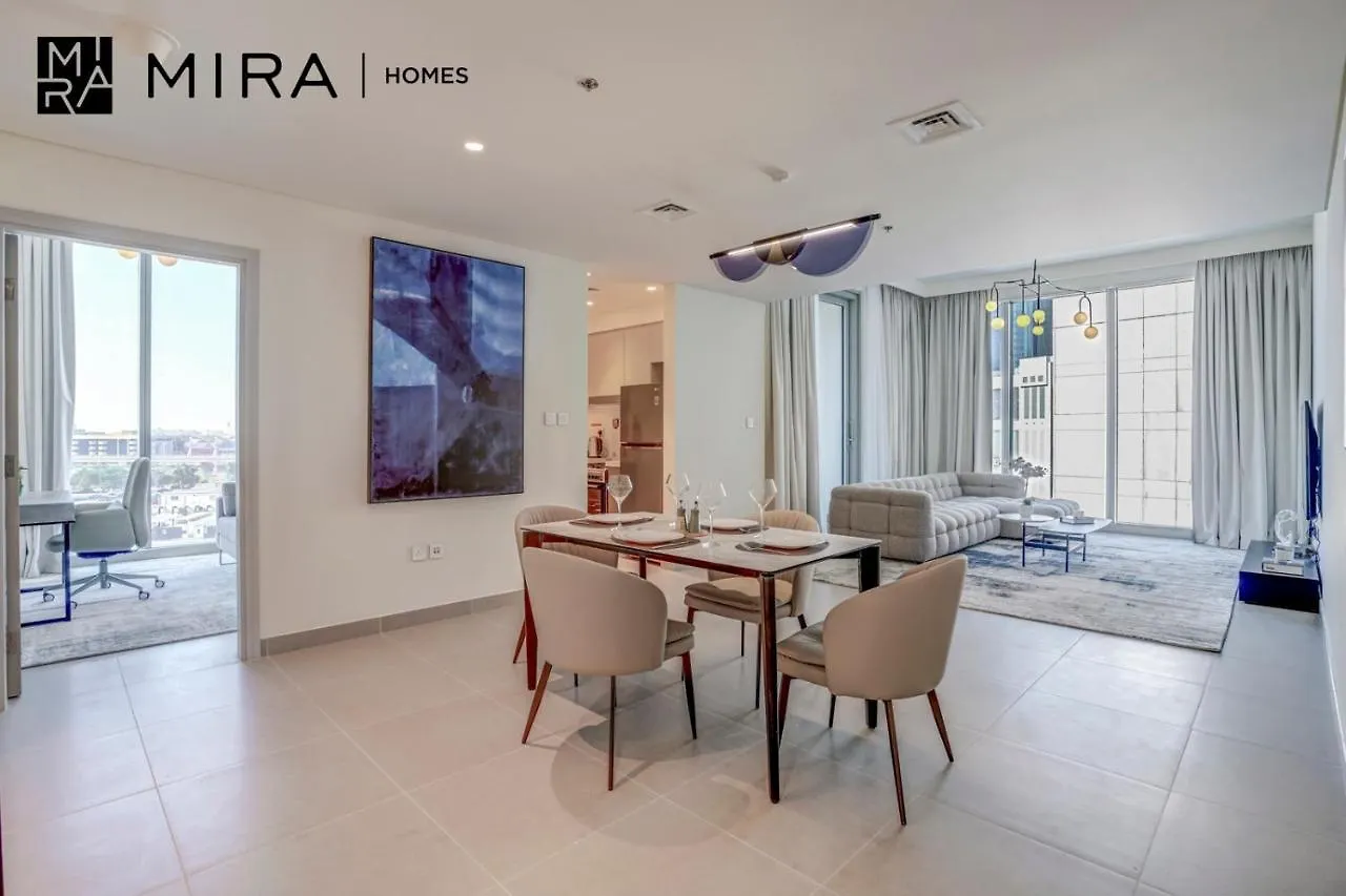 Mira Holiday Homes - Newly 1 Bedroom Plus Room With Sofa-Bed Near Dubai Mall